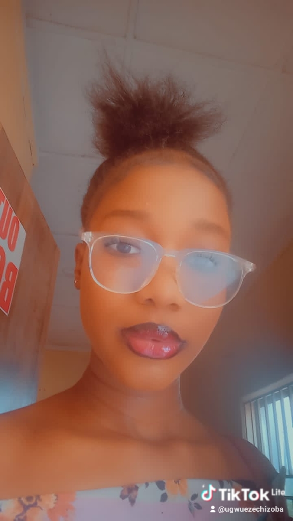 Ugwueze emmanuella